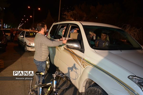 جشن میلاد پیامبر خوبی‌ها حضرت محمد(‌ص‌) در خیابان توحید بیرجند