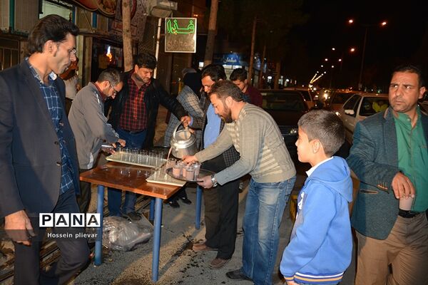 جشن میلاد پیامبر خوبی‌ها حضرت محمد(‌ص‌) در خیابان توحید بیرجند