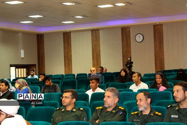 همایش وحدت  اهل سنت و شیعه به میزبانی منطقه دوم نیروی دریایی سپاه بوشهر