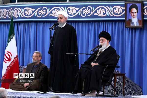 دیدار مسئولان نظام و میهمانان کنفرانس وحدت اسلامى‌ با مقام معظم رهبری