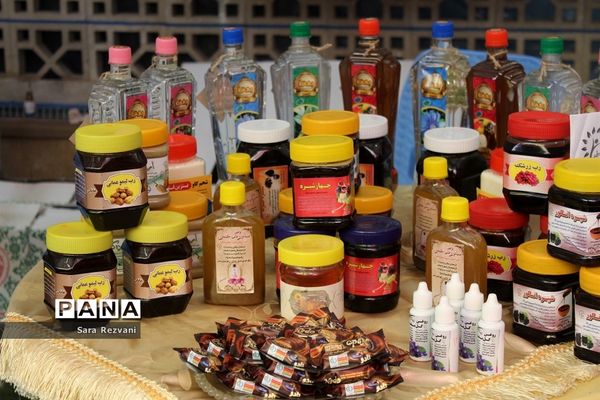 نمایشگاه فرهنگ مهارت‌آموزی در اسلامشهر