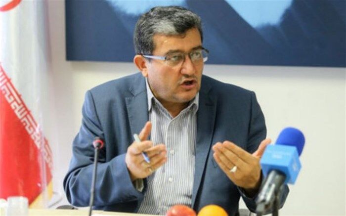 تبدیل وضعیت نیروهای قراردادی و شرکتی شهرداری‌ها در دست پیگیری است