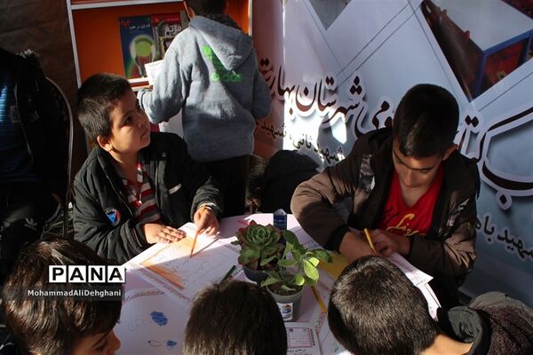برگزاری جشنواره فرهنگی اجتماعی روستایی و عشایری شهرستان بهارستان