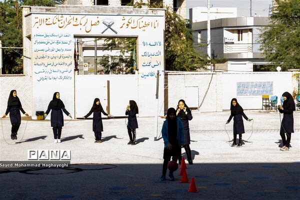 المپیاد ورزشی درون مدرسه ای در لامرد