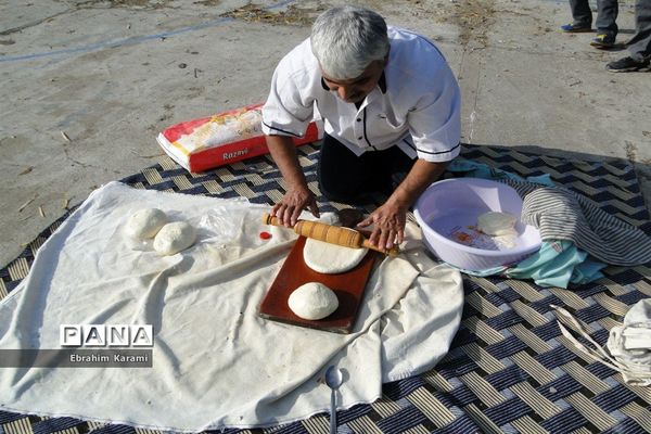 جشنواره فرهنگ بومی محلی مازندران در روستای کمیشان