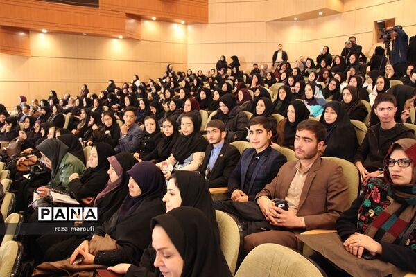 نخستین آیین گرامیداشت مقام والای مادر در ارومیه