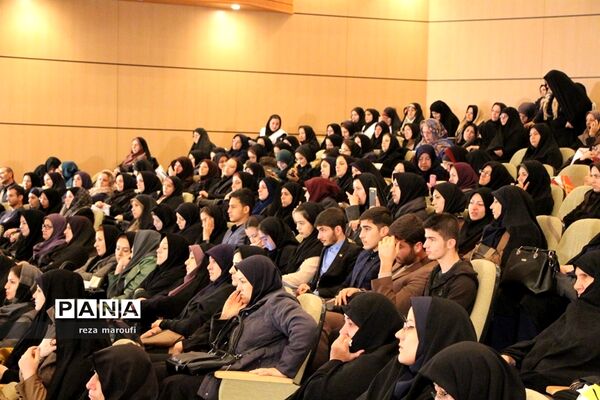 نخستین آیین گرامیداشت مقام والای مادر در ارومیه