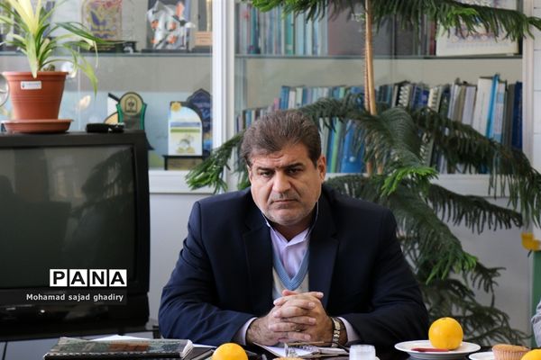 نشست صمیمی مدیرکل آموزش و پرورش شهرتهران با حوزه معاونت پرورشی و فرهنگی