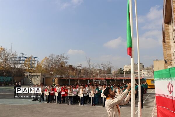 برگزاری افتتاحیه المپیاد ورزشی درون مدرسه‌ای در دبیرستان شهید هاشمی نژاد3 ناحیه 6 مشهد
