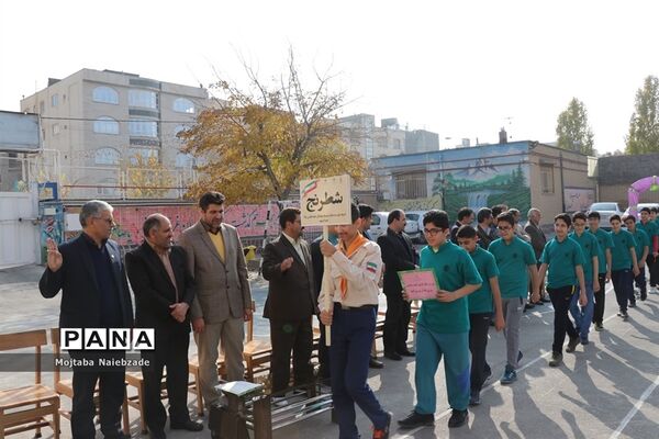برگزاری افتتاحیه المپیاد ورزشی درون مدرسه‌ای در دبیرستان شهید هاشمی نژاد3 ناحیه 6 مشهد