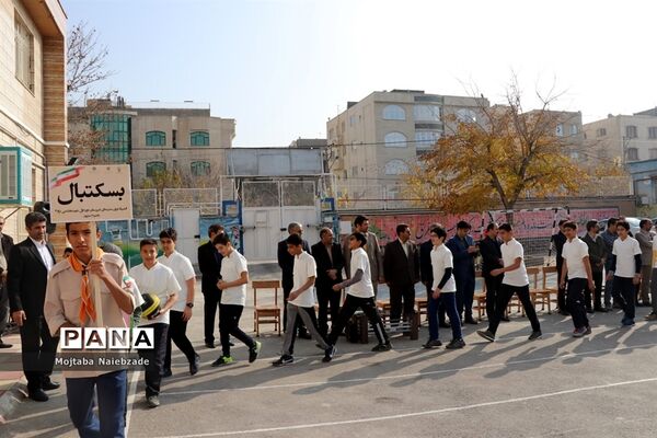 برگزاری افتتاحیه المپیاد ورزشی درون مدرسه‌ای در دبیرستان شهید هاشمی نژاد3 ناحیه 6 مشهد