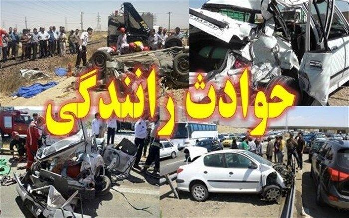 مصدومیت ۱۰ نفر در حادثه برخورد اتوبوس با کامیون+اسامی مصدومان