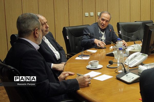 دیدار وزرای اسبق وزارت آموزش و پرورش با سید محمد بطحایی