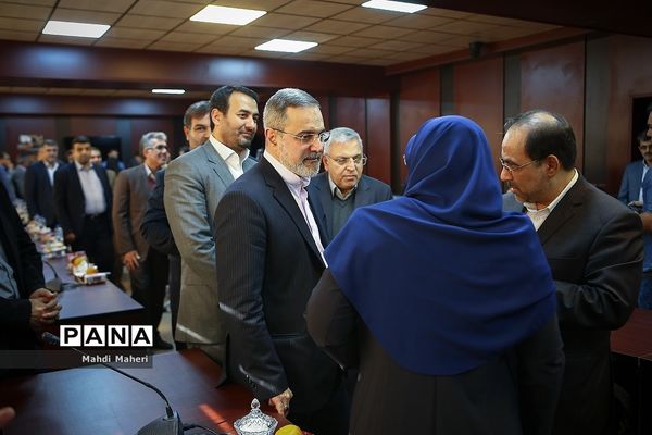 مراسم افتتاح اندیشکده دانش پژوهان جوان