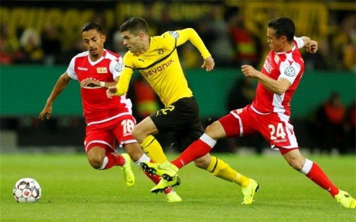 ستاره دورتموند به لیورپول چراغ سبز نشان داد