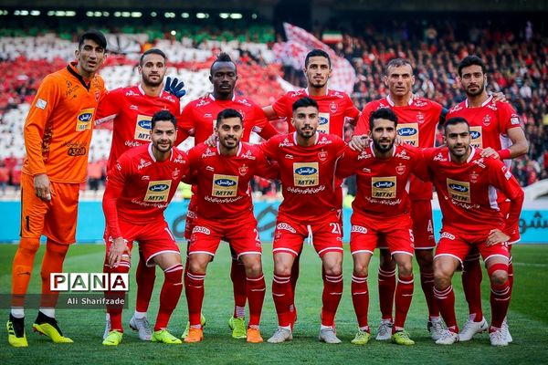 دیدار تیم های پرسپولیس و ذوب آهن