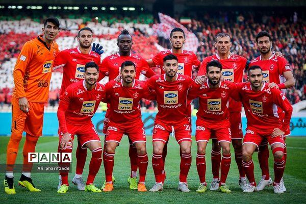 دیدار تیم های پرسپولیس و ذوب آهن