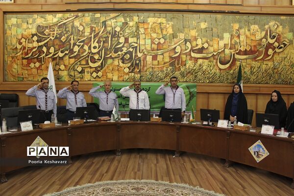 نخستین گردهمایی مسئولان سازمان دانش آموزی استان فارس در سال تحصیلی 97-98