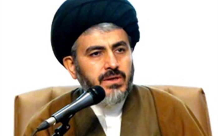 مسئولان برای تحقق اهداف انقلاب منش علوی را سرلوحه قرار دهند
