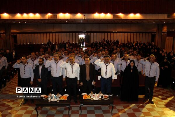 دومین روز گردهمایی مسئولان سازمان دانش آموزی استان فارس