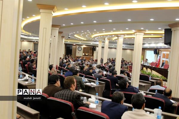 همایش توجیهی مدیران مقطع ابتدایی استان  قم