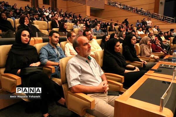مراسم روز دانشجو در جزیره کیش