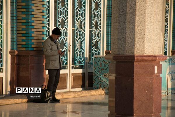 دعای ندبه در مسجد مقدس جمکران