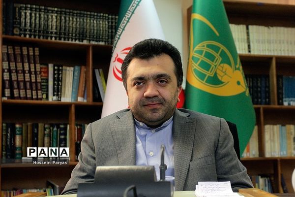 دیدار معاون حقوقی و امور مجلس آموزش و پرورش با اعضای اتحادیه انجمن‌های اسلامی