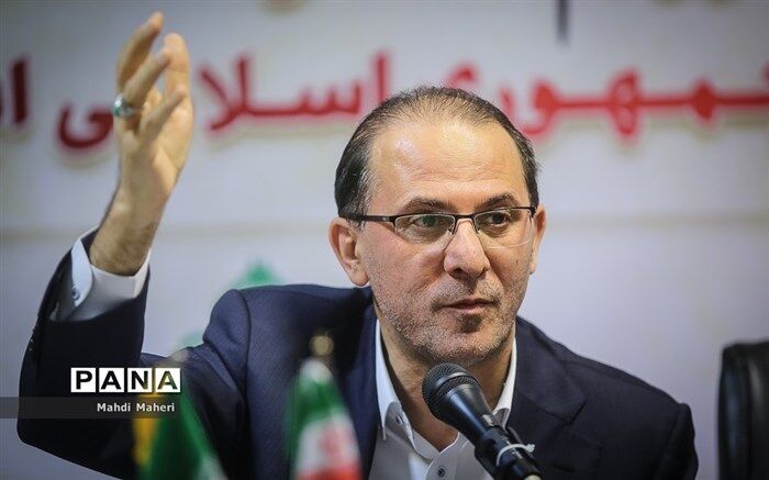 قائم‌مقام سازمان دانش‌آموزی: نمایندگان مجلس دانش‌آموزی تکرار تاریخ نکنند و بحث‌های جدید را آغاز کنند