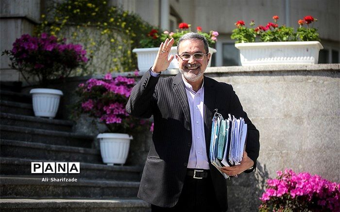 وزیر آموزش و پرورش: مدارس پرمصرف شامل معافیت هزینه‌های انرژی نمی‌شوند