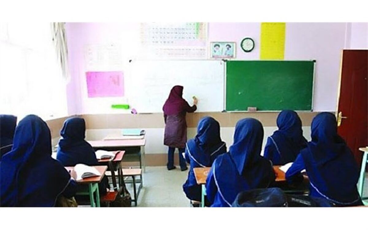 دانش‌آموز متأهل از مدرسه اخراج نمی‌شود