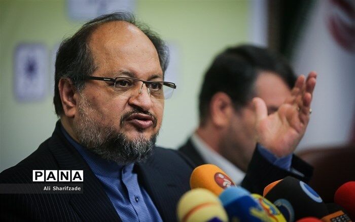 وزیر کار خبر داد: استعفای مدیران دوشغله وزارت کار پذیرفته شد