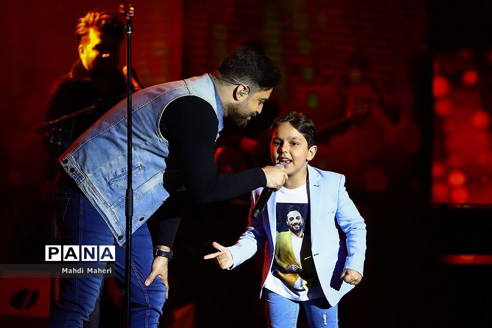 کنسرت بابک جهانبخش