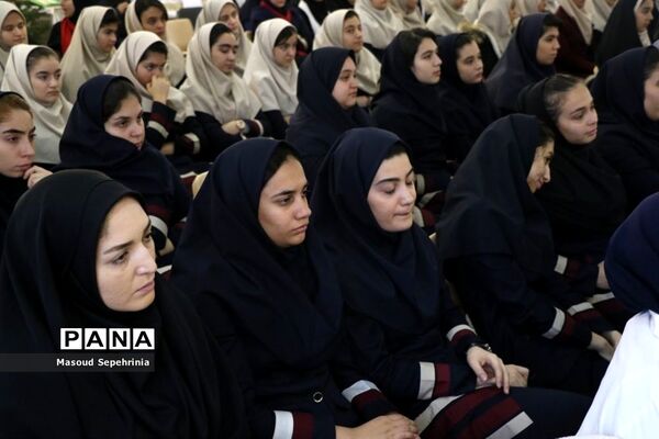 آیین زنگ آغاز هفته پژوهش و فناوری آموزش و پرورش آذربایجان شرقی