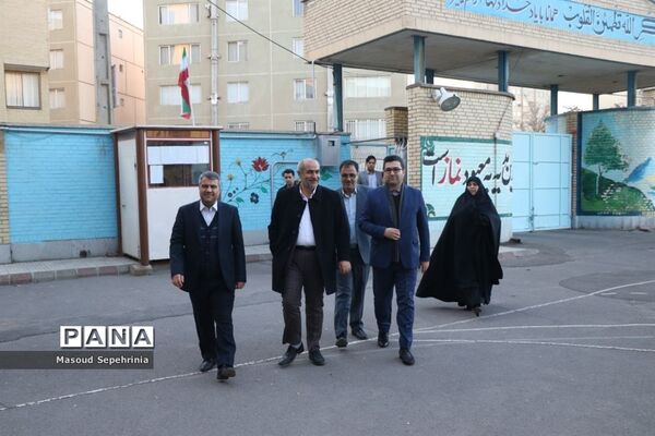 آیین زنگ آغاز هفته پژوهش و فناوری آموزش و پرورش آذربایجان شرقی