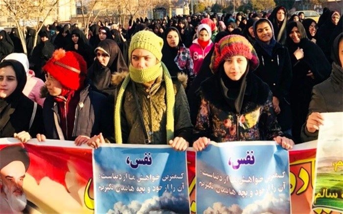 همایش بزرگ پاییزه پیاده‌روی بانوان با شعار حمایت از محیط زیست در سردرود برگزار شد