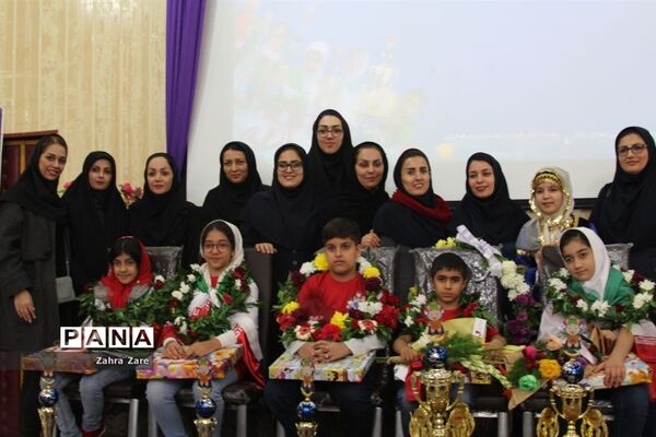 استقبال از دانش‌آموزان شرکت‌کننده در مسابقات جهانی 2018 uc-mas مالزی