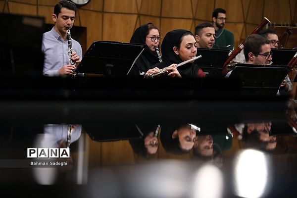 تمرین ارکستر ملی ایران