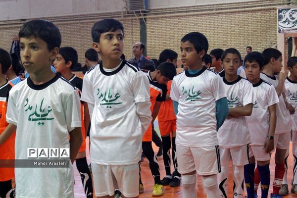 افتتاحیه مسابقات فوتسال آموزشگاه‌های ابتدایی شهرستان بیرجند