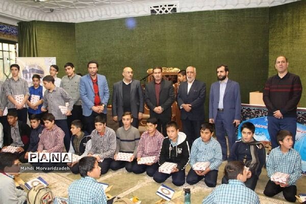 برگزاری محفل انس با قرآن به مناسبت ولادت حضرت عبدالعظیم حسنی(ع) در شهرری