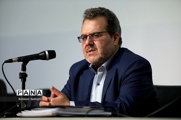 نشست خبری بزرگداشت هفته پژوهش در وزارت آموزش و پرورش