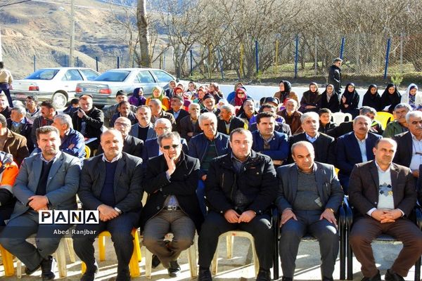 آیین افتتاح دبستان شهدای بانک ملی روستای سپارده در رامسر