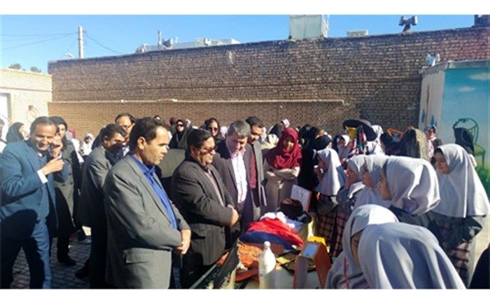 نمایشگاه دستاوردهای پژوهشی در دبستان دخترانه غیر دولتی نیکان علم تربت حیدریه برگزار شد