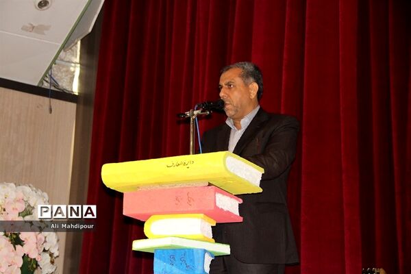 همایش هفته پژوهش در کانون فرهنگی هنری سمیه شهرری