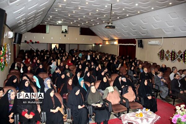 همایش هفته پژوهش در کانون فرهنگی هنری سمیه شهرری
