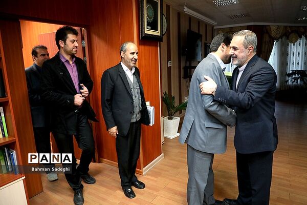 دیدار وزیر آموزش و پرورش با جمعی از نمایندگان مجلس