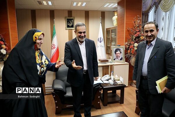 دیدار وزیر آموزش و پرورش با جمعی از نمایندگان مجلس