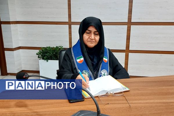 نشست فصلی و توان افزایی مأمورین و مسئولین سازمان دانش‌آموزی شهرستان‌های استان تهران 