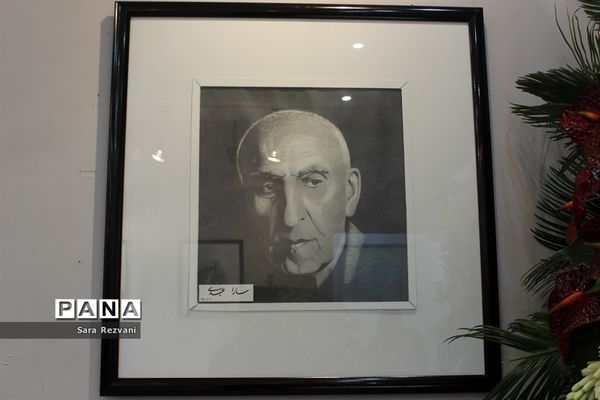 نمایشگاه نقاشی هنرجویان شهرستان اسلامشهر