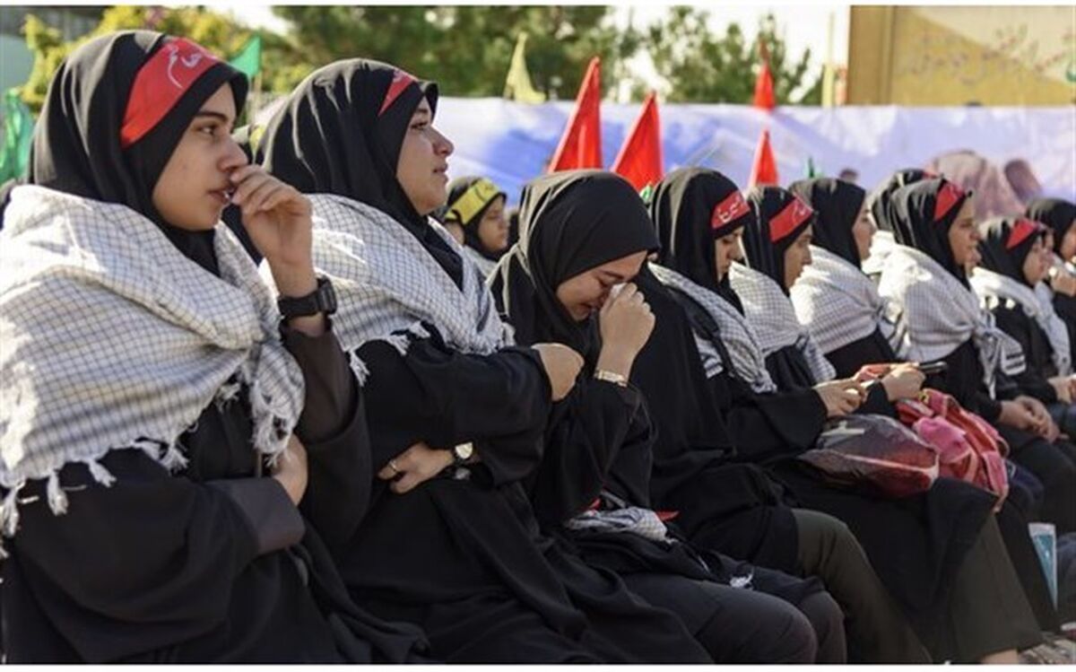 بیش از دو هزار و هشتصد دانش آموز دختر و پسربه مناطق عملیاتی غرب کشور اعزام شدند